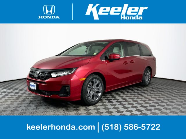 2026 Honda Odyssey Touring's photo