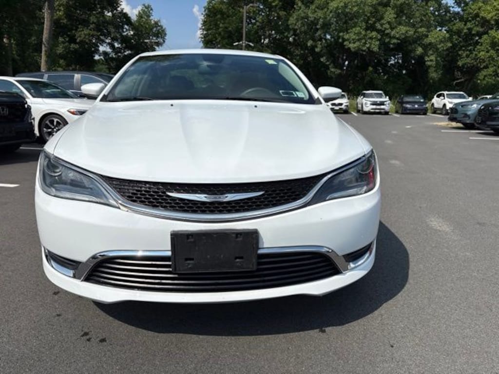 Used 2016 Chrysler 200 Limited Sedan
