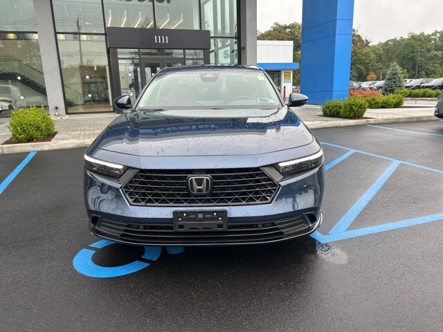 2024 Honda Accord Hybrid EX-L photo 2
