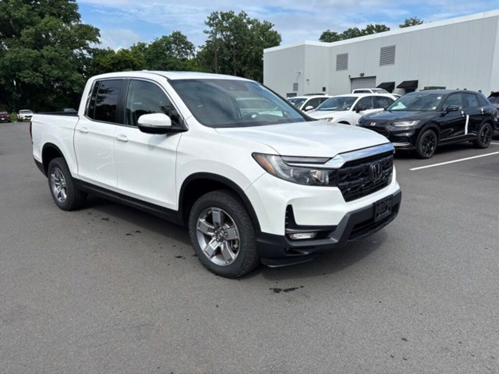 Certified 2025 Honda Ridgeline RTL Truck Crew Cab