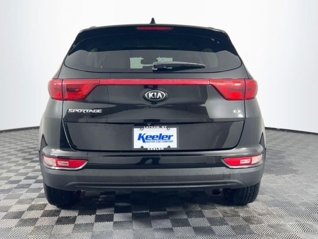 Used 2018 Kia Sportage EX SUV
