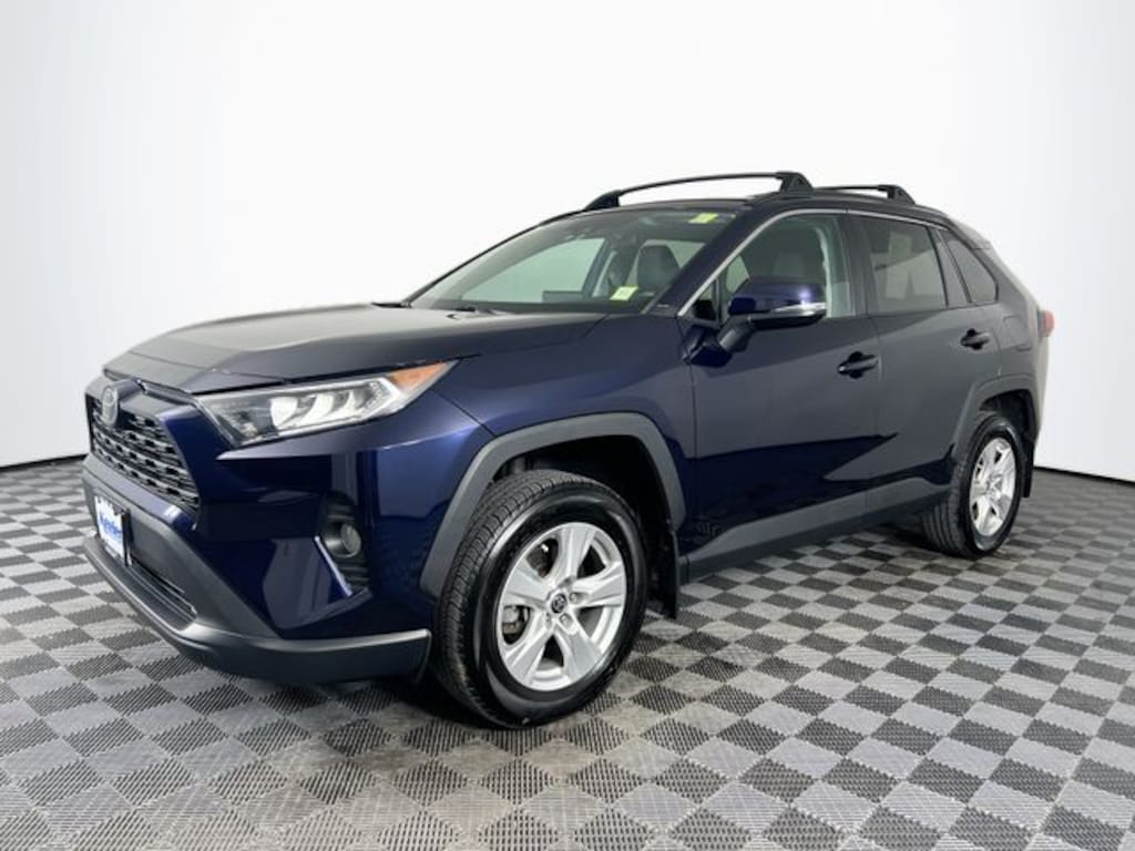 Used 2021 Toyota RAV4 XLE SUV