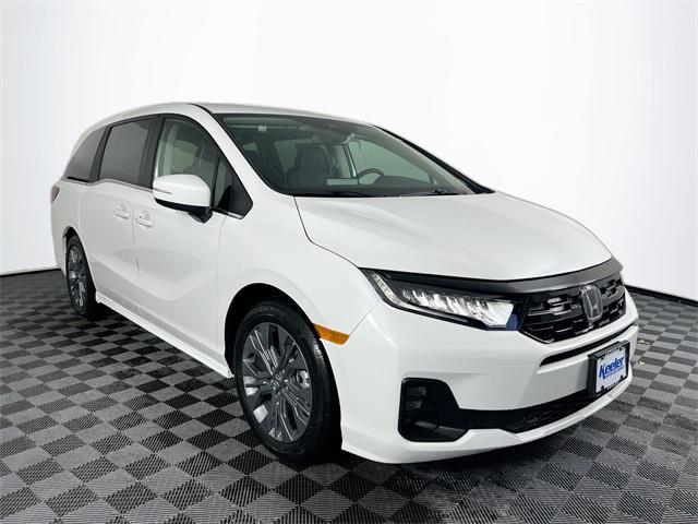 2026 Honda Odyssey Touring - Photo 8
