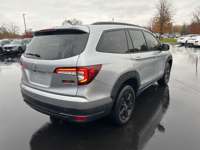 2022 Honda Pilot TrailSport photo 3