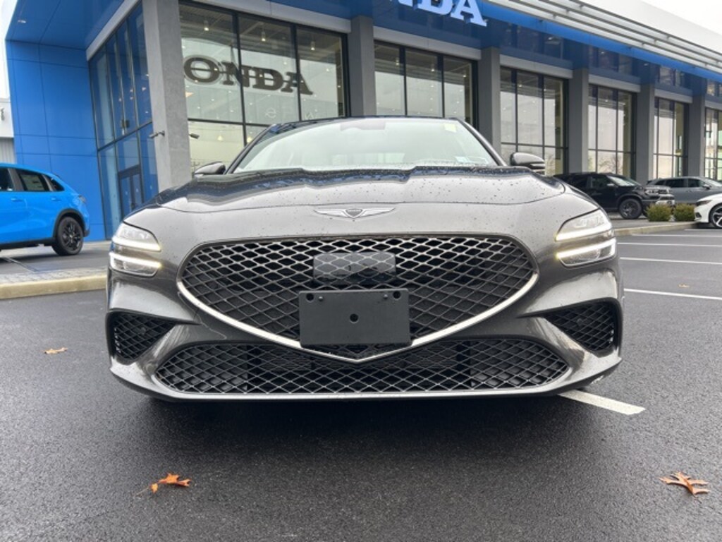 Used 2025 Genesis G70 2.5T Sedan