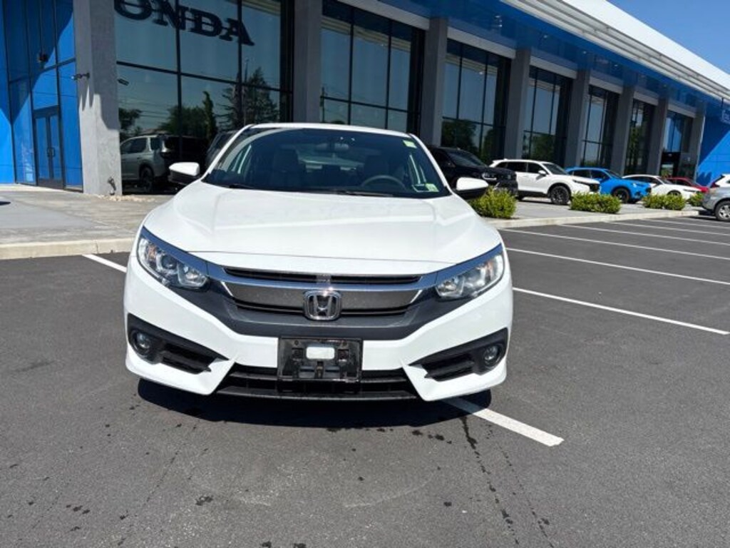 Used 2017 Honda Civic EX-T Coupe