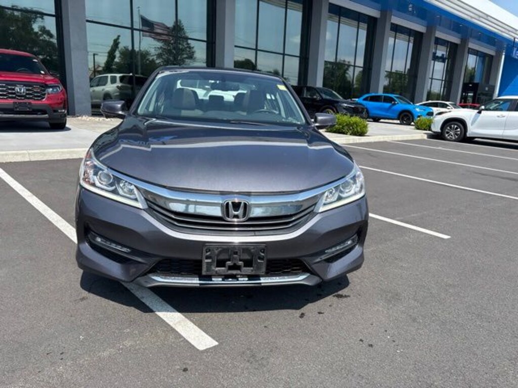Used 2017 Honda Accord EX-L Sedan