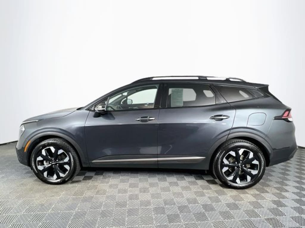 Used 2023 Kia Sportage Plug-In Hybrid X-Line SUV