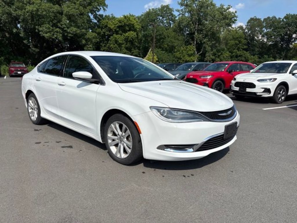 Used 2016 Chrysler 200 Limited Sedan