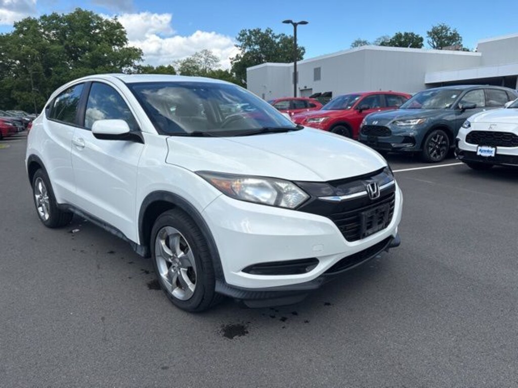 Used 2017 Honda HR-V LX SUV
