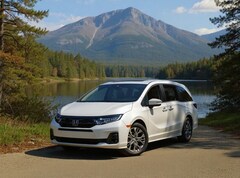 2026 Honda Odyssey Touring Minivan/Van