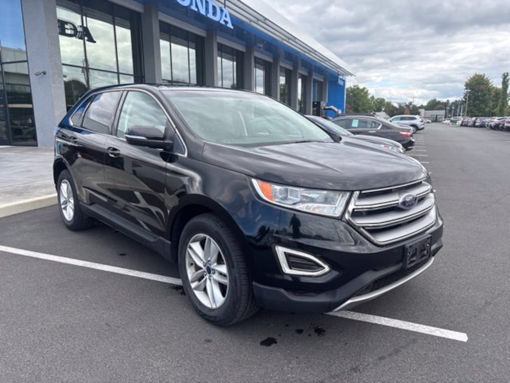 Used 2017 Ford Edge SEL SUV