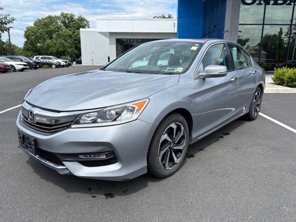 Used 2017 Honda Accord EX-L Sedan