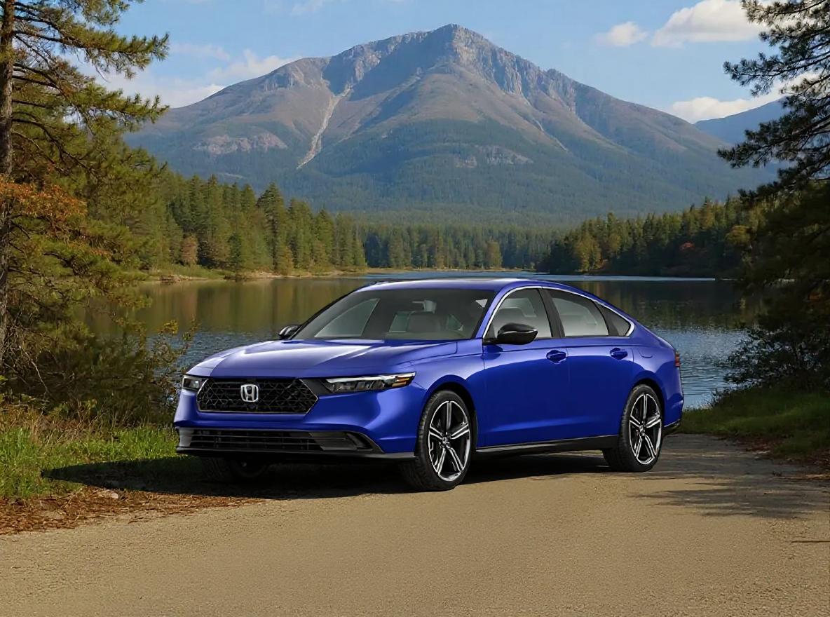 2025 Honda Accord Hybrid Sport's photo