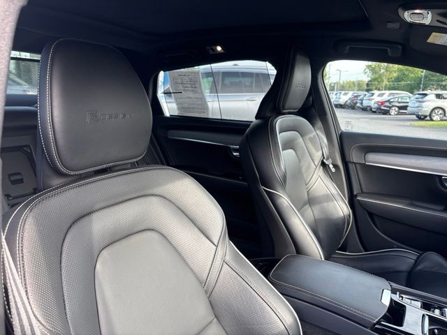 2020 Volvo S90 R-Design - Photo 11