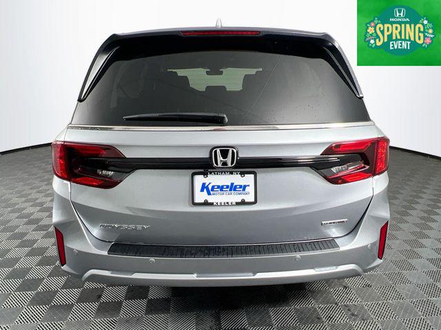 2026 Honda Odyssey Touring - Photo 5