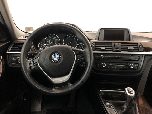 2015 BMW 335i xDrive w/South Africa 10