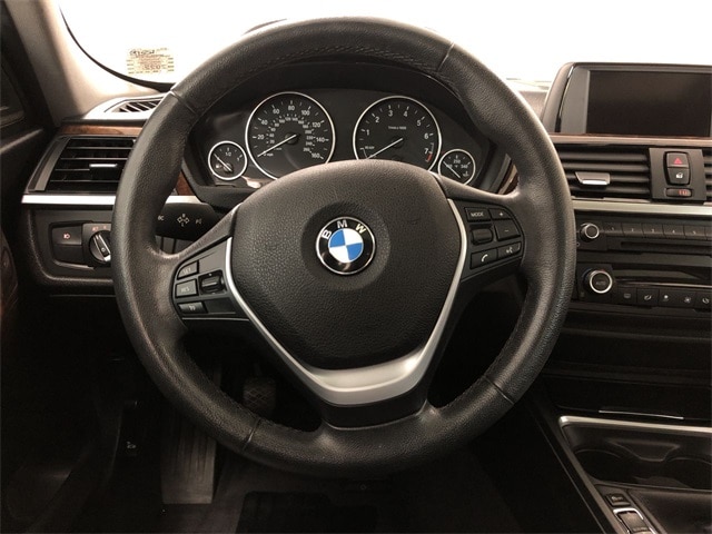 2015 BMW 335i xDrive w/South Africa 20