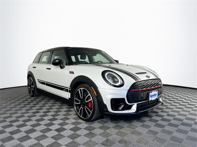 2023 MINI Clubman Clubman 8