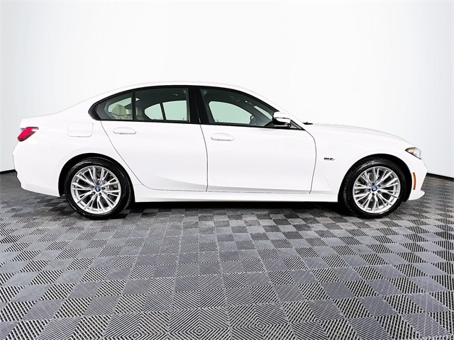 2023 BMW 330e 330e xDrive 7