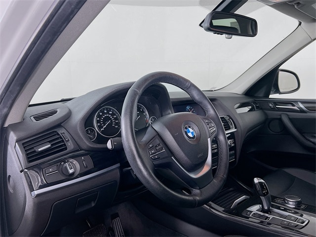 2017 BMW X3 xDrive28i 10