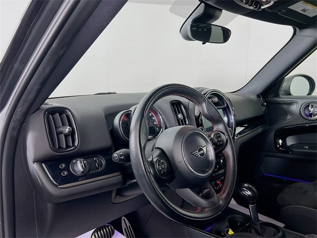 2019 MINI Countryman Base 10