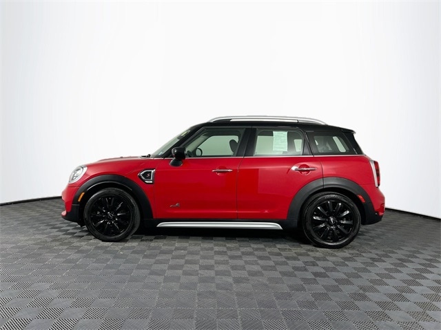 2020 MINI Countryman Signature 3