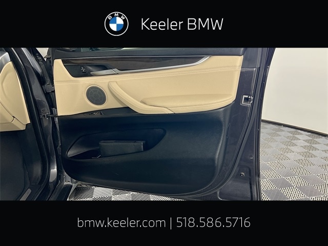 2017 BMW X5 xDrive35i 27