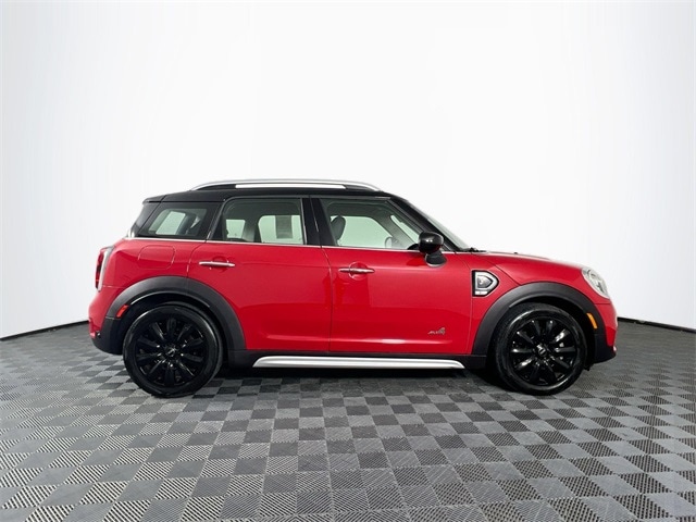 2020 MINI Countryman Signature 7