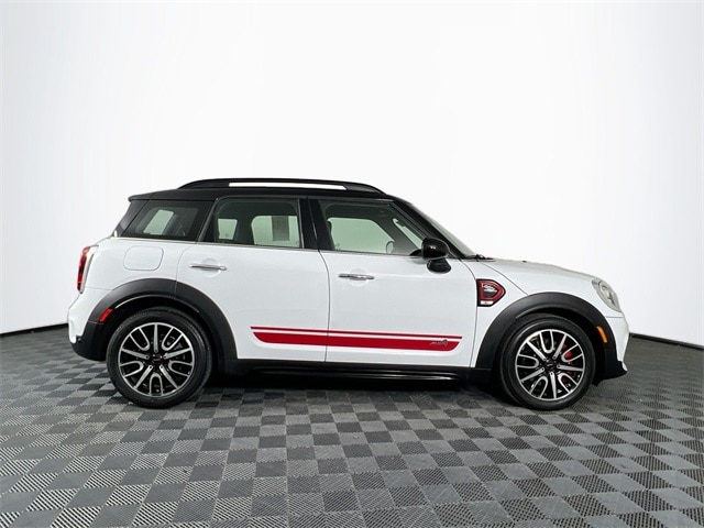 2019 MINI Countryman Base 7