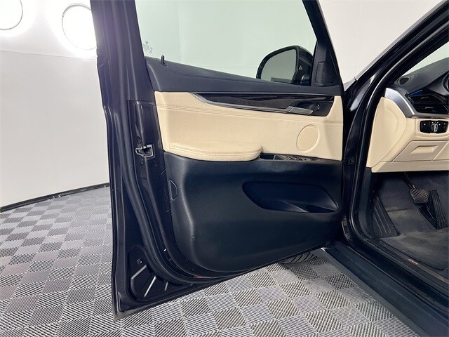 2018 BMW X6 xDrive35i 18