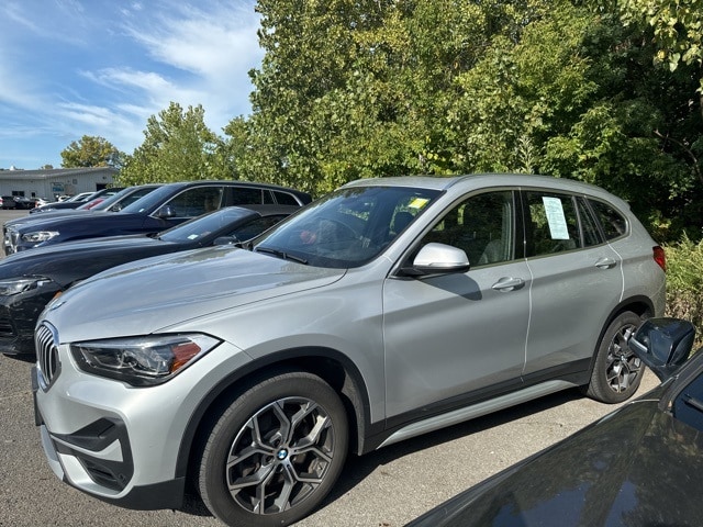 2021 BMW X1 xDrive28i 4