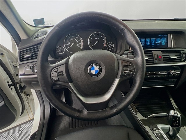 2017 BMW X3 xDrive28i 10