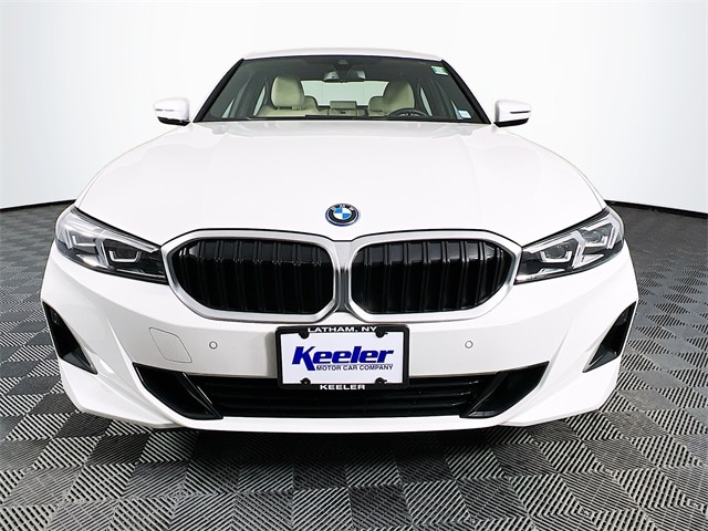 2023 BMW 330e 330e xDrive 9