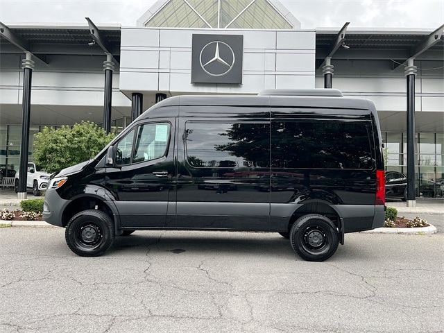 2024 Mercedes-Benz Sprinter 2500 Standard Roof 4-Cyl Diesel HO 3