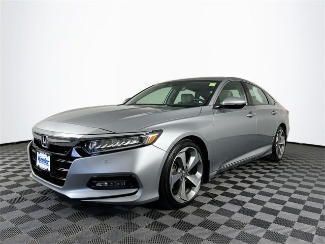 2018 Honda Accord Touring 2