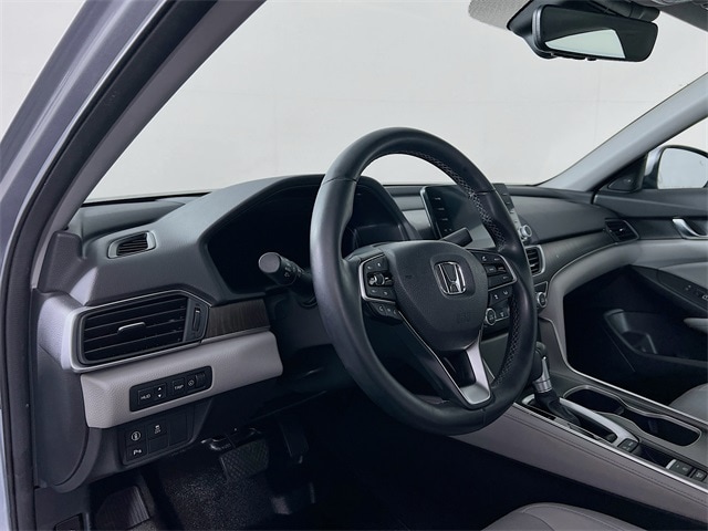 2018 Honda Accord Touring 10