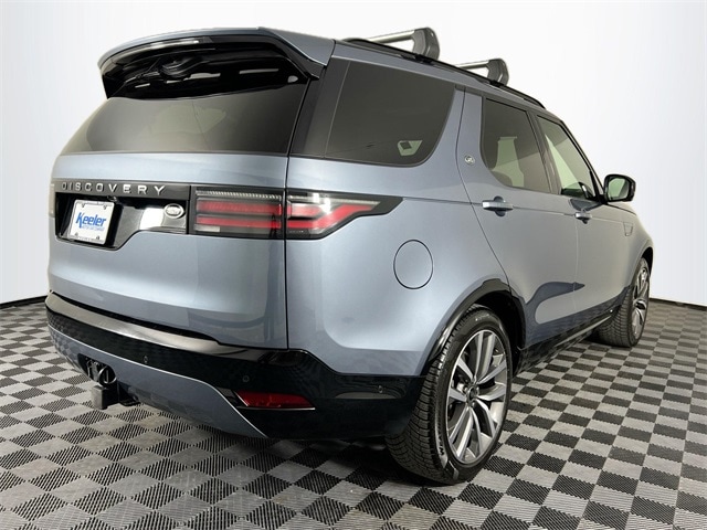 2022 Land Rover Discovery S R-Dynamic 6