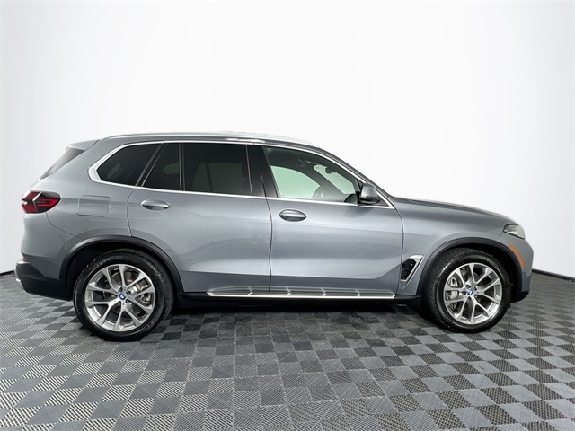 2024 BMW X5 xDrive50e 7