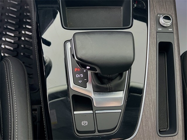 2021 Audi Q5 45 Prestige 16
