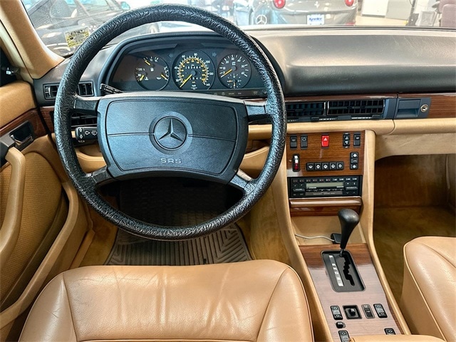 1986 Mercedes-Benz 300-Class 300 SDL 18