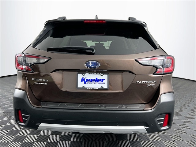 2022 Subaru Outback Limited XT 5