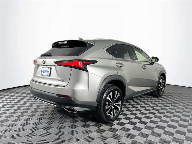 2021 Lexus NX 300 F Sport 6