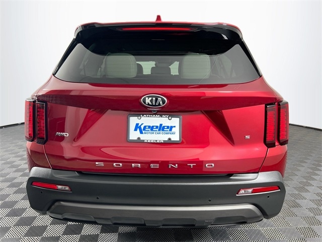 2021 Kia Sorento S 5