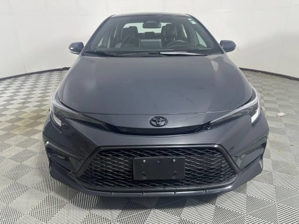 Used 2025 Toyota Corolla XSE Sedan