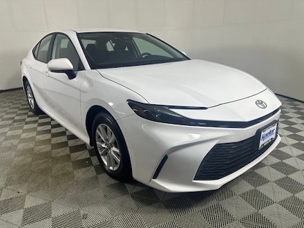 2025 Toyota Camry LE Sedan