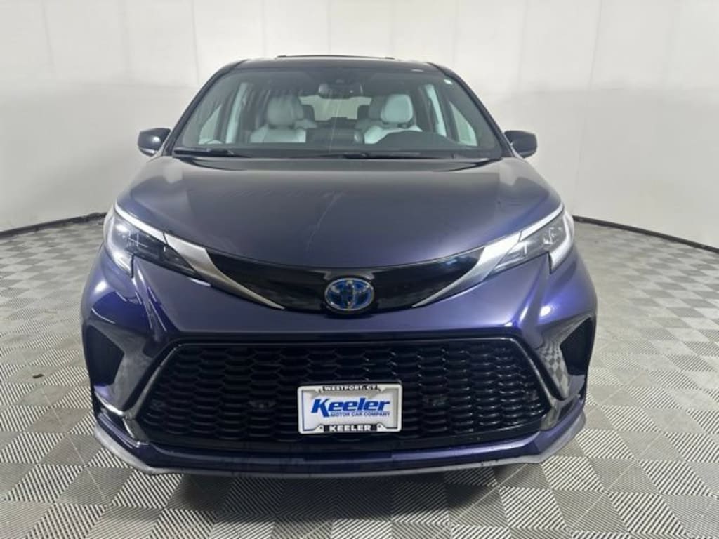 Certified 2024 Toyota Sienna XSE 7 Passenger Van Passenger Van