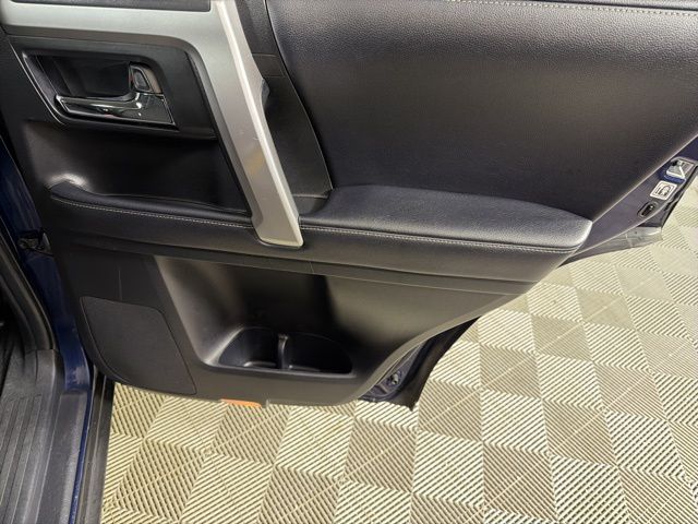2019 Toyota 4Runner SR5 Premium - Photo 15