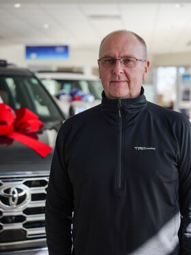 Staff member Nick Roberts from ID_60a5d9