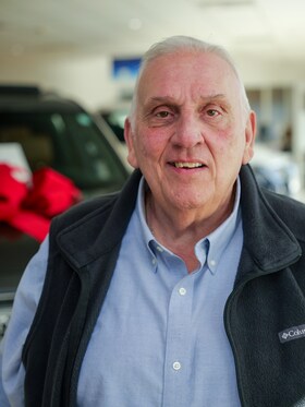 Staff member Frank Caolo from ID_60a5d9